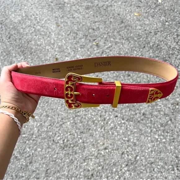 Danier Belt - Picture 6 of 6